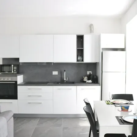 Apartamento Al Pontile - By My In Como Argegno